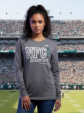 Philadelphia Eagles NFC Champions Super Bowl LII Gray Long Sleeve Top Womens XL